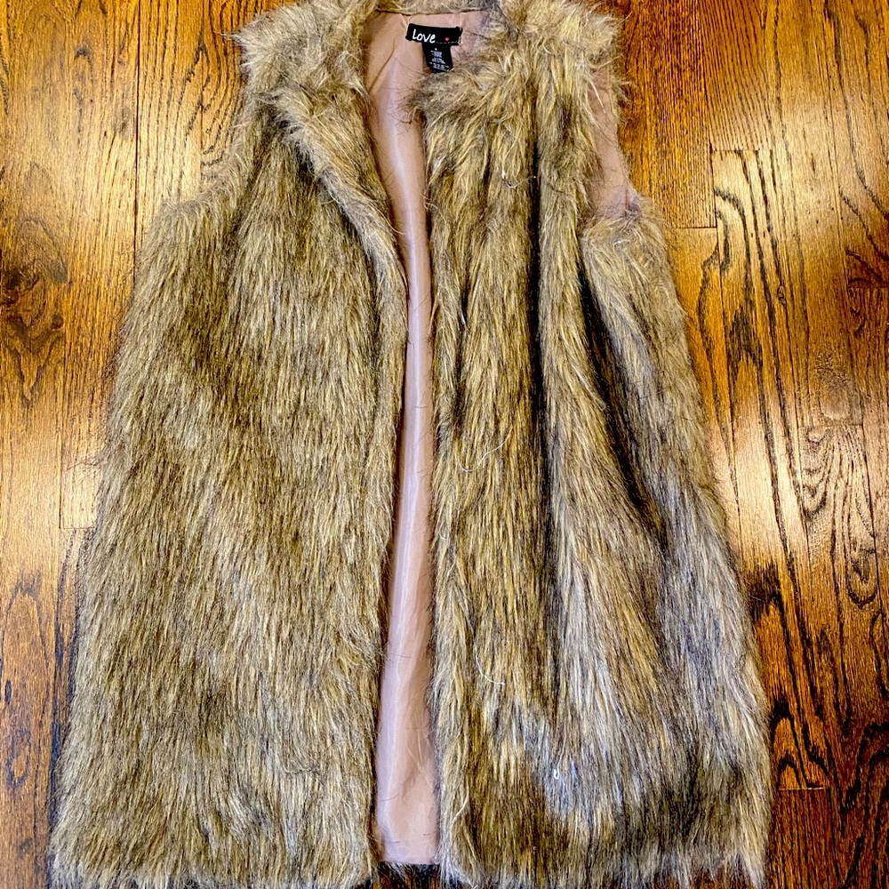 Stylish Faux Fur Vest
